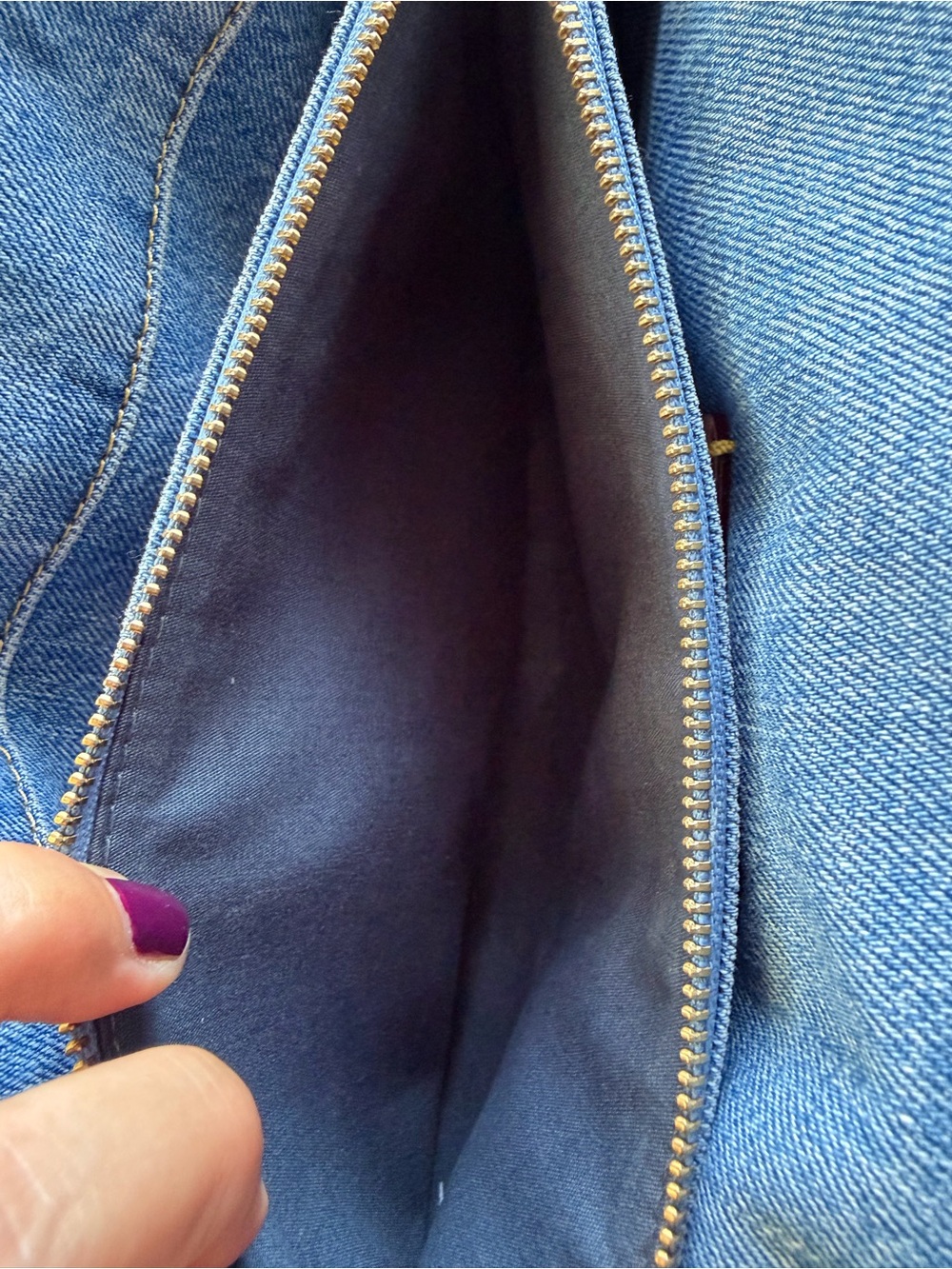 Coach Tabby 26 Quilted Denim shoulder bag. Good C hardware. - Picture 12 of 14